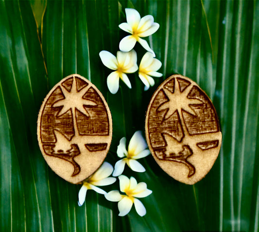 Wooden Guam Seal Stud Earring - Light